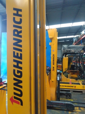 四川達(dá)州電動(dòng)叉車(chē)租賃 靈活高效的現(xiàn)代物流解決方案